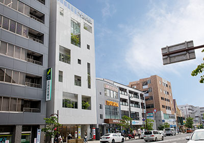 進学館 上本町校 外観写真